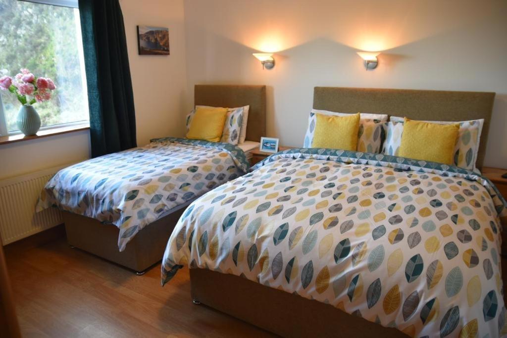 Slieve League House B&B Teelin Exterior photo